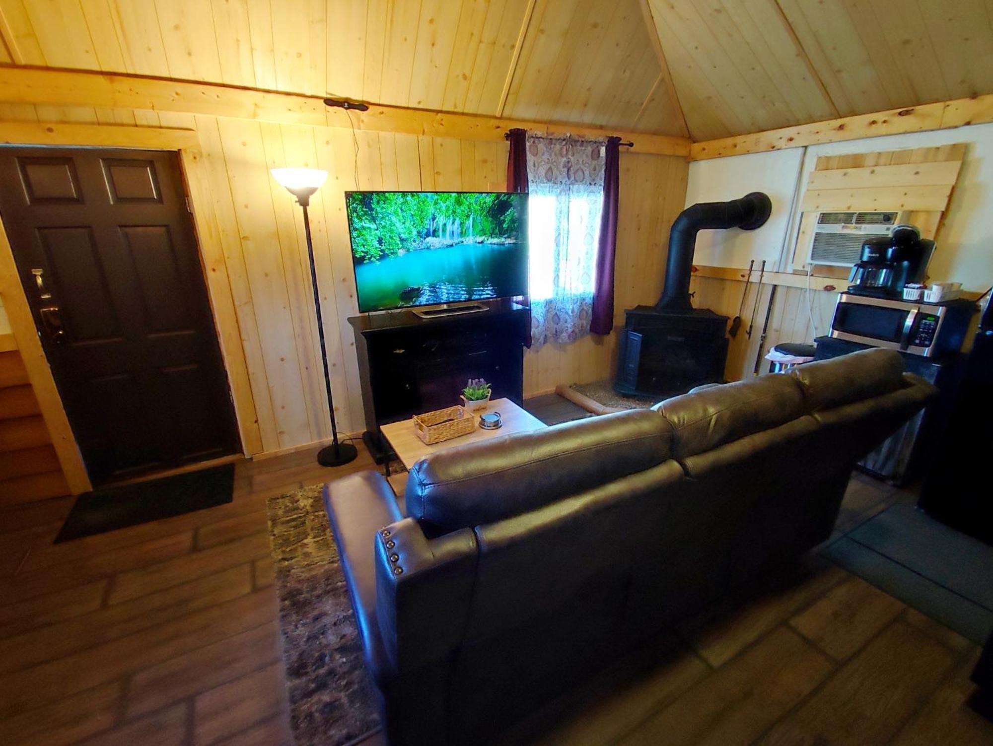 Wolf'S Cabin-Walk To Downtown Noblesville Extérieur photo